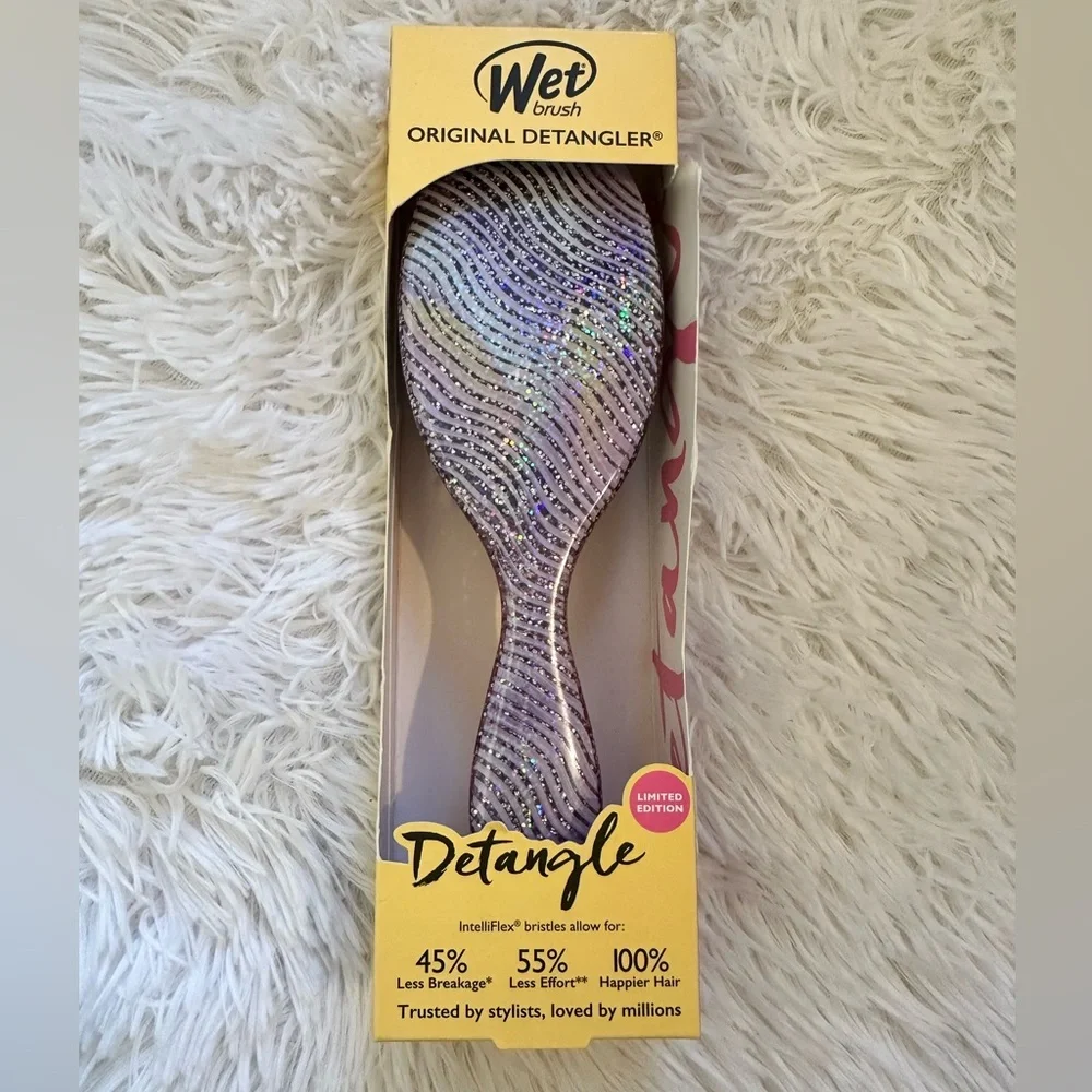 NEW! LIMITED EDITION WET BRUSH